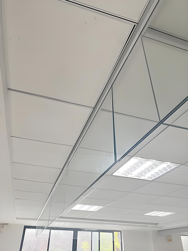 昌吉玻璃昌吉挡烟垂壁