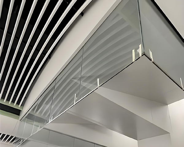 昌吉玻璃昌吉挡烟垂壁 昌吉玻璃昌吉挡烟垂壁